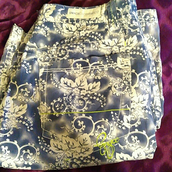 NWOT-Men's Shorts *--*Buy 2 Get 1 Free*--* - Picture 3 of 5